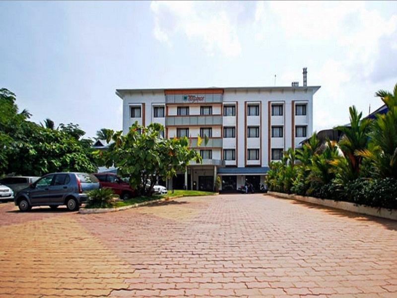 Hotel Elegance Kāladi Zewnętrze zdjęcie